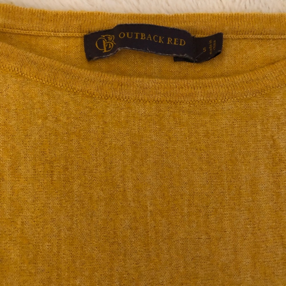 Outback Red Top - Picture 5 of 6